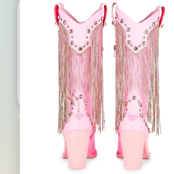 Present perfect cowboy boots - Picture 3 of 9